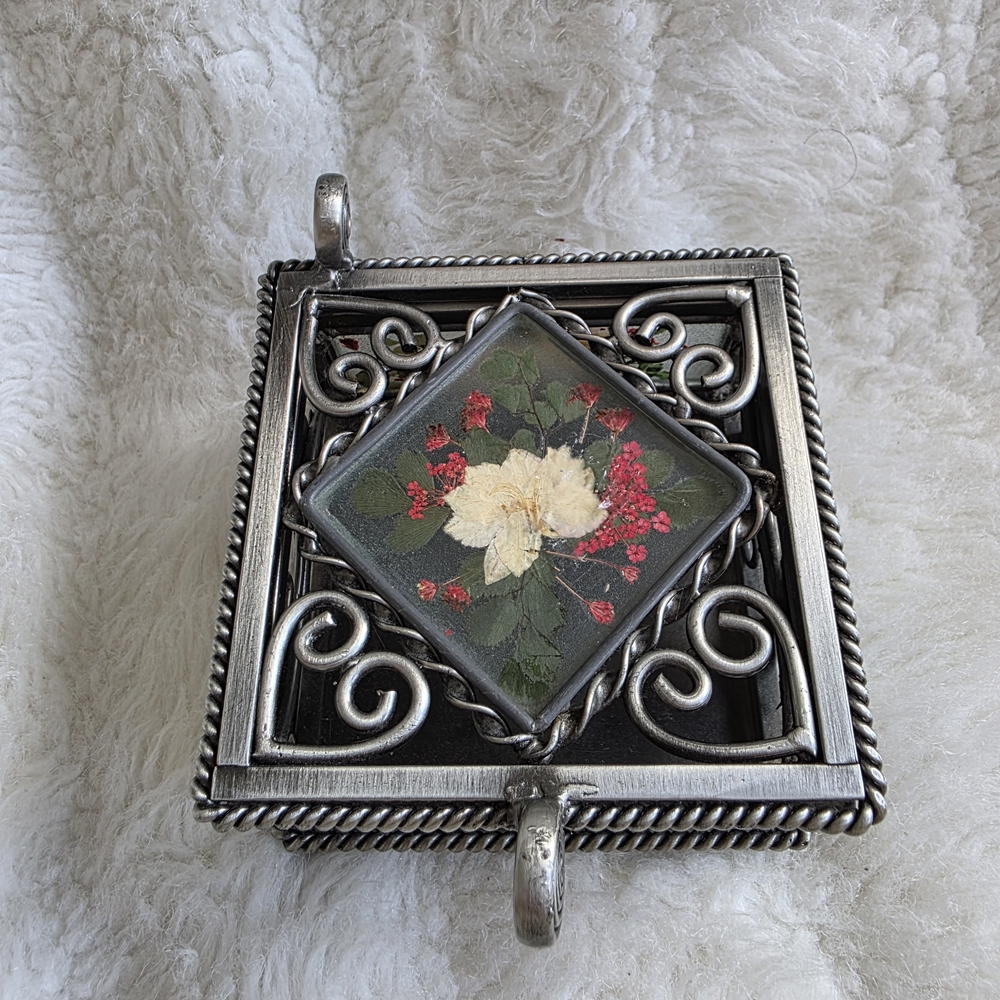 Floral Silver Decorative Box
